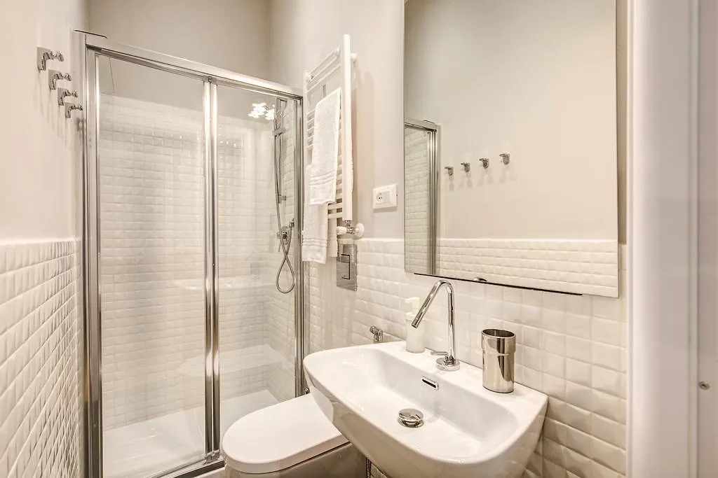 Apartamento Downtown Srl - Cinque Terre Stylish La Spezia